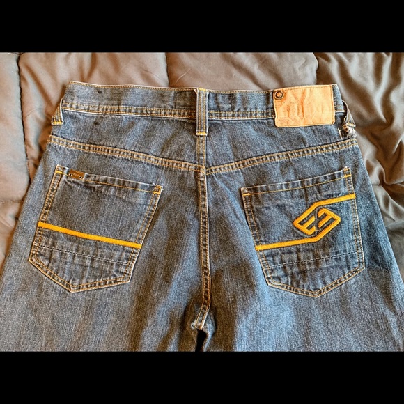 ENYCE size 32 jeans - Picture 5 of 5